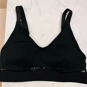 Lululemon black sports bra